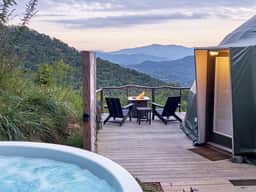 Wander Glass Cabin Unit 3